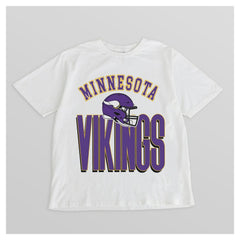 Minnesota Vikings Gameday Couture Women's Oversized Classic Fierce Focus T-Shirt White - NFL