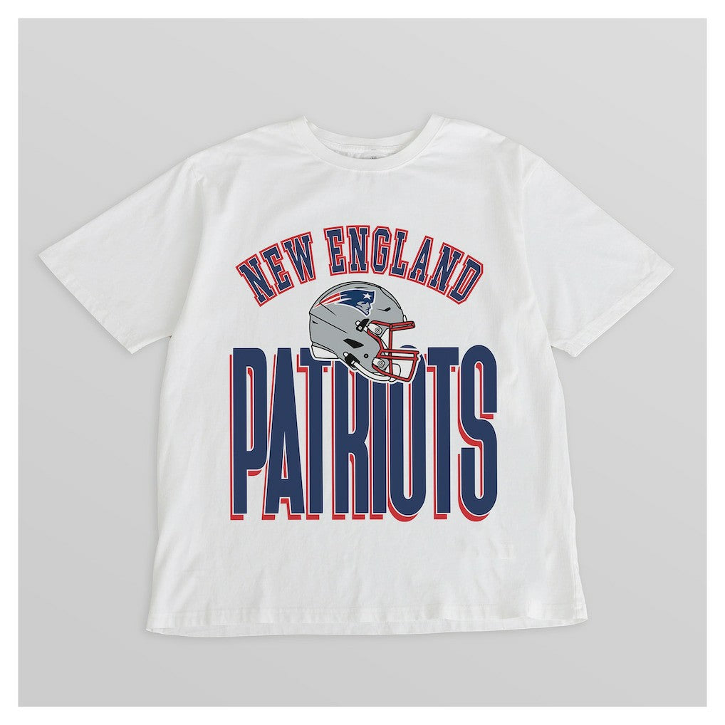 New England Patriots Gameday Couture Women's Oversized Classic Fierce Focus T-Shirt White - NFL