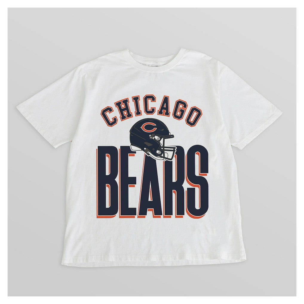 Chicago Bears Gameday Couture Women's Oversized Classic Fierce Focus T-Shirt White - NFL