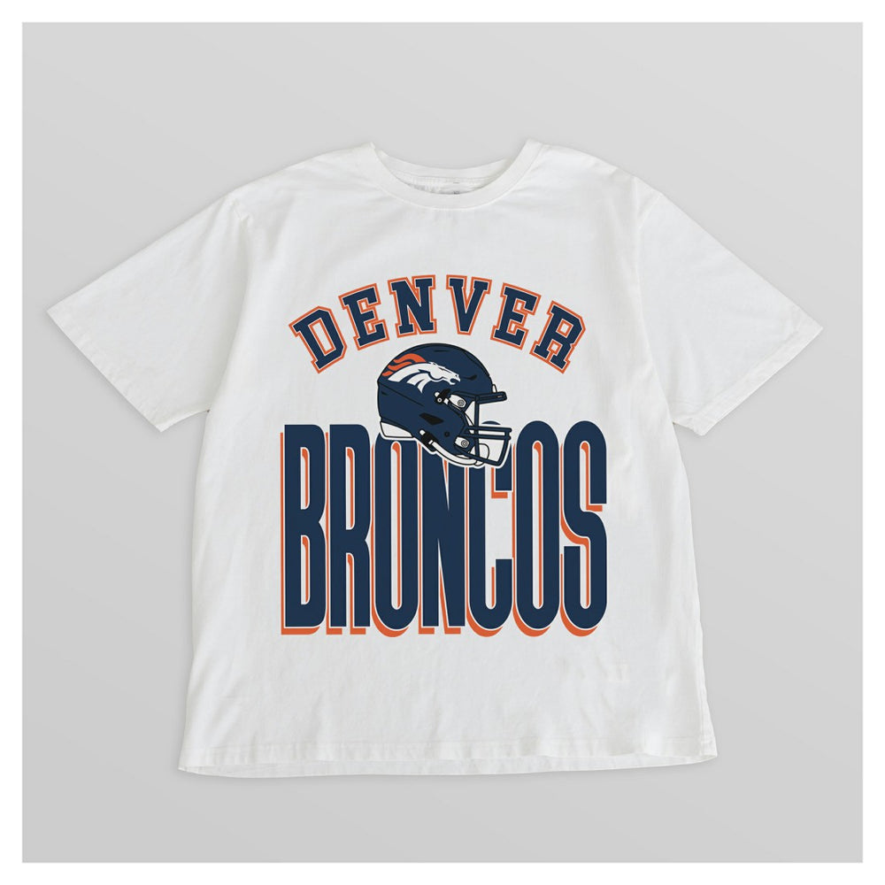 Denver Broncos Gameday Couture Women's Oversized Classic Fierce Focus T-Shirt White - NFL