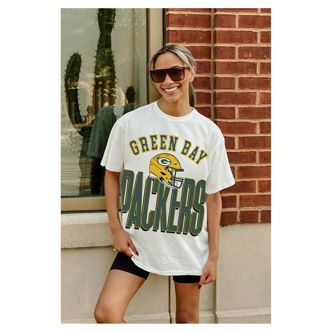 Green Bay Packers Gameday Couture Women's Oversized Classic Fierce Focus T-Shirt White - NFL