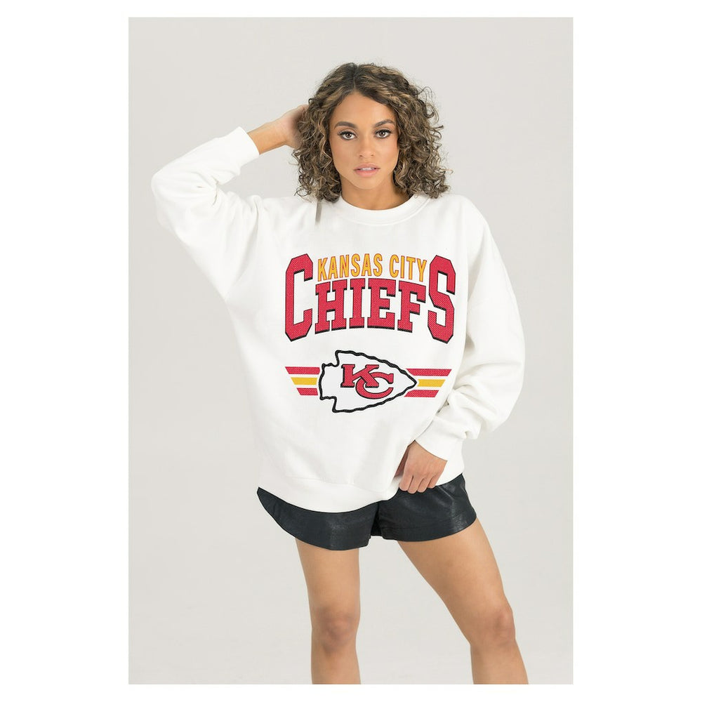 Kansas City Chiefs Gameday Couture Women's Swift Strike Premium Oversized Fleece Pullover Sweatshirt White - NFL