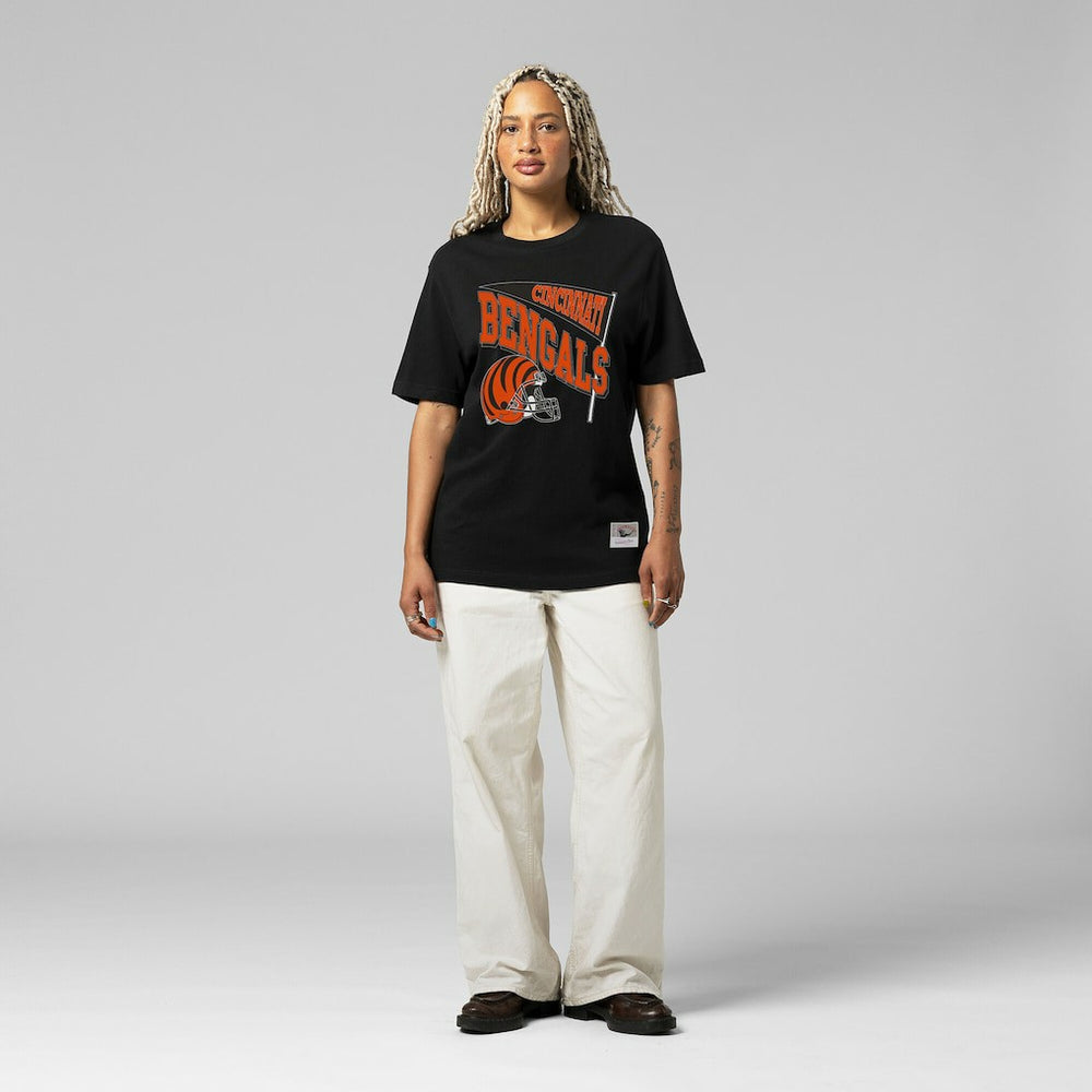Cincinnati Bengals Women's Team Dynamic Boyfriend T-Shirt Black - Mitchell & Ness