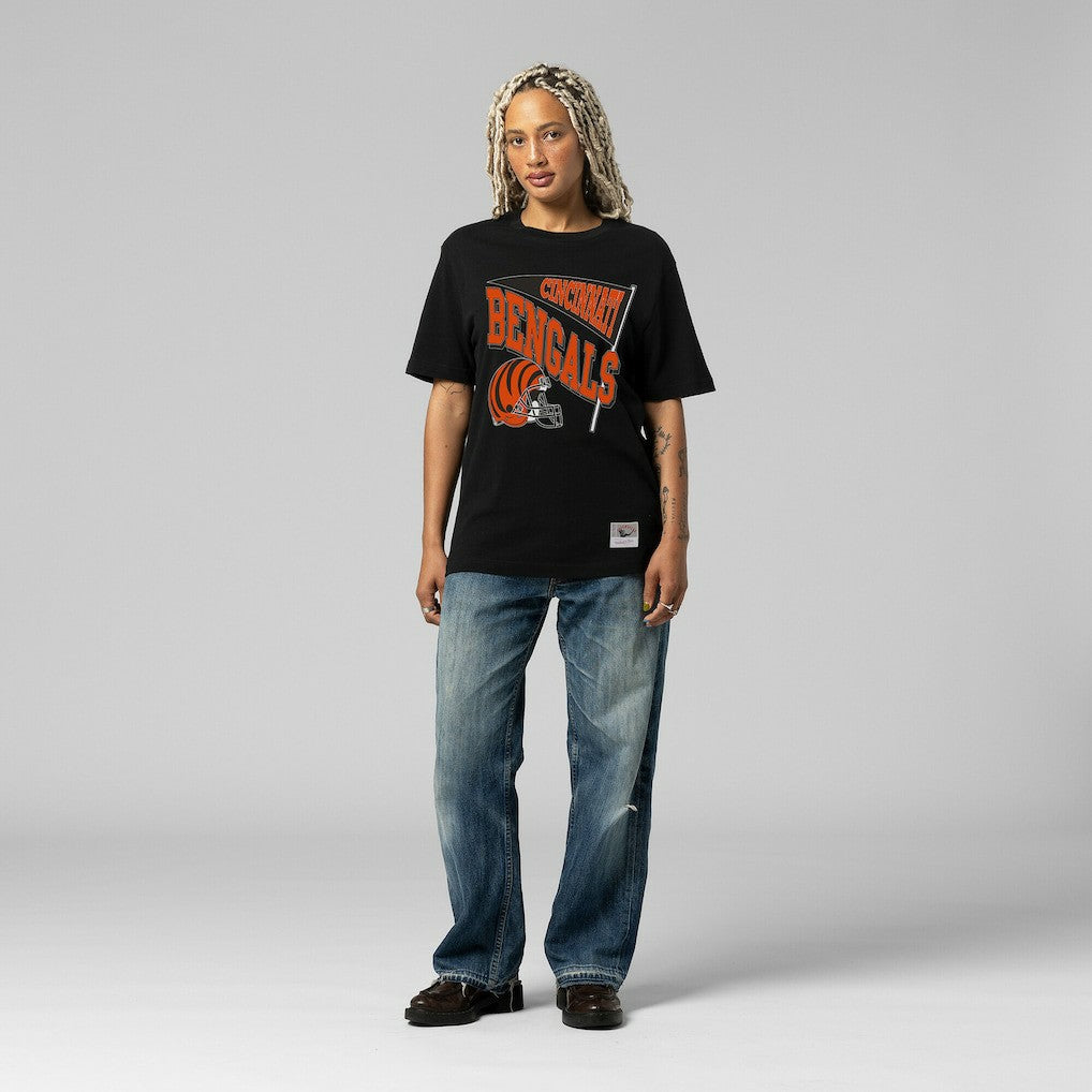 Cincinnati Bengals Women's Team Dynamic Boyfriend T-Shirt Black - Mitchell & Ness