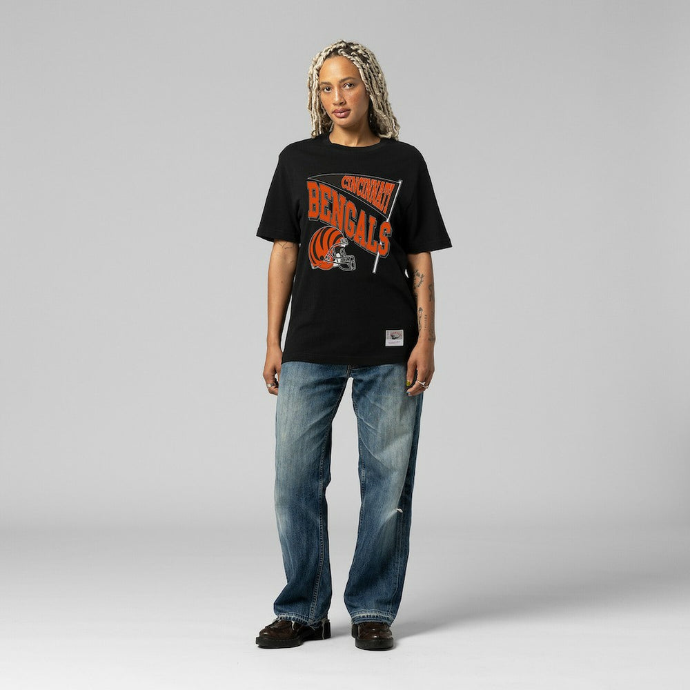 Cincinnati Bengals Women's Team Dynamic Boyfriend T-Shirt Black - Mitchell & Ness