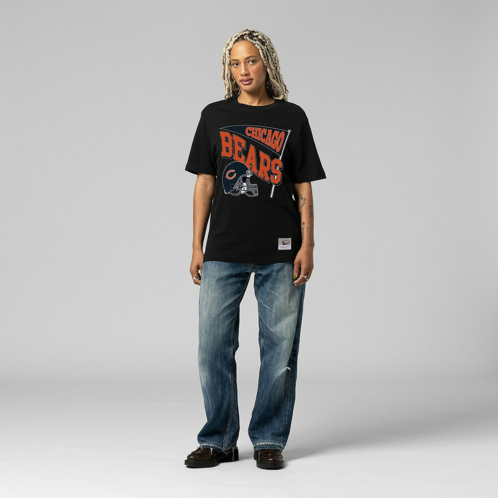 Chicago Bears Women's Team Dynamic Boyfriend T-Shirt Black - Mitchell & Ness