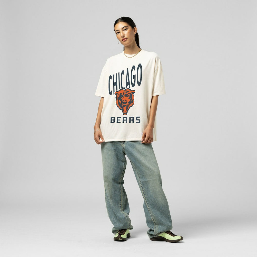 Chicago Bears Women's Logo Rise Boyfriend T-Shirt Cream - Mitchell & Ness