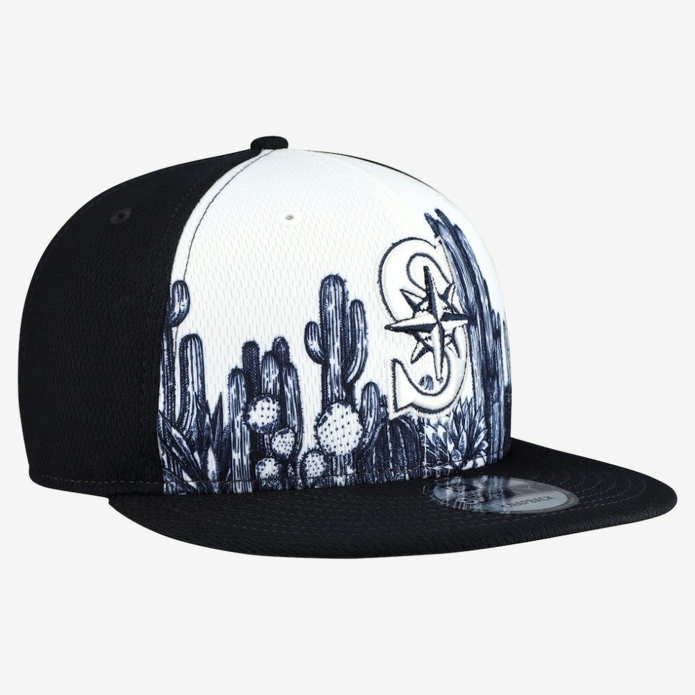Seattle Mariners New Era 2026 Spring Training Fan Pack Grow 9FIFTY Snapback Hat Lifestyle