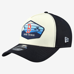 Boston Red Sox New Era 2026 Spring Training Fan Pack Gradient 39THIRTY Flex Hat Lifestyle