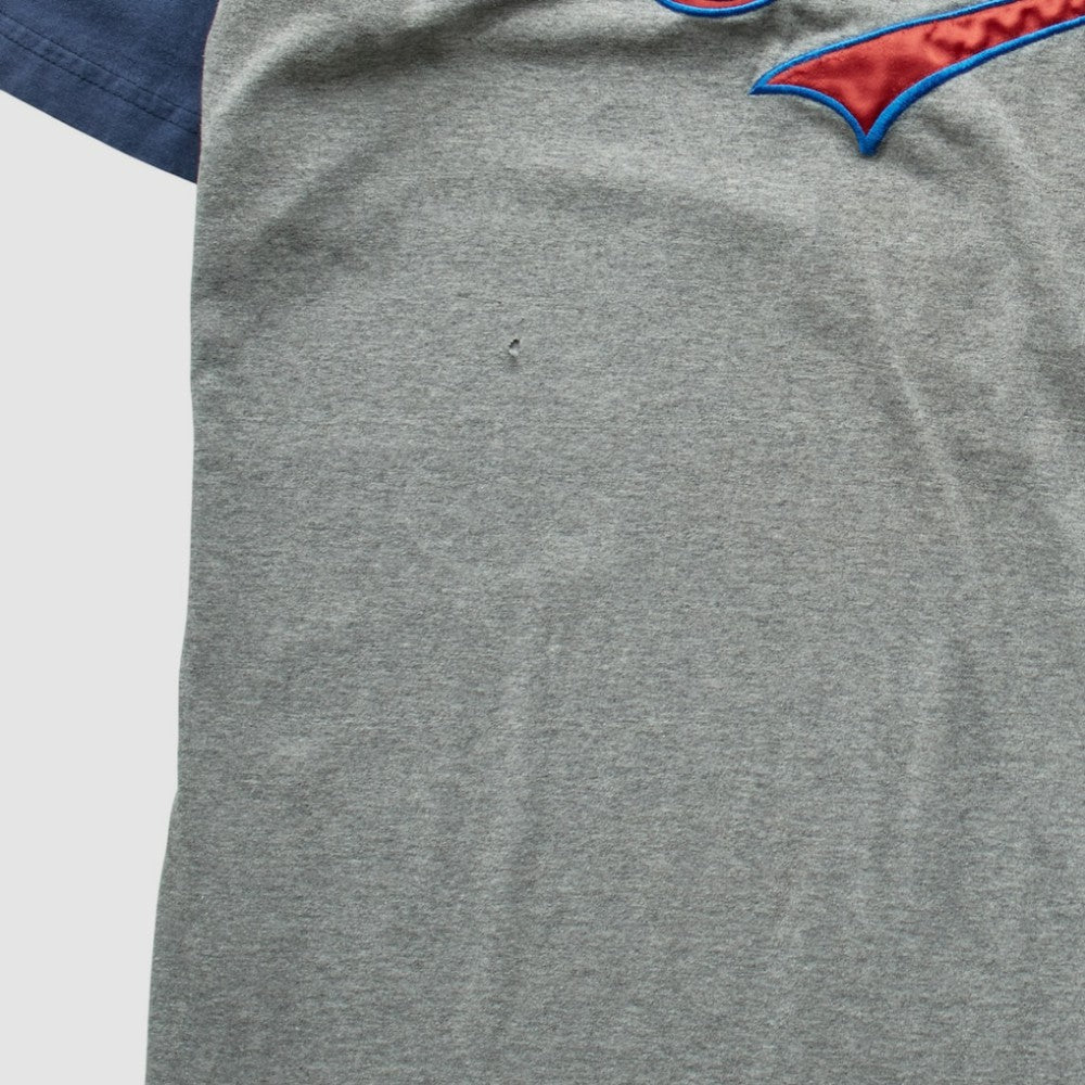 Chicago Cubs MLB Genuine Merchandise 90s T-Shirt discount