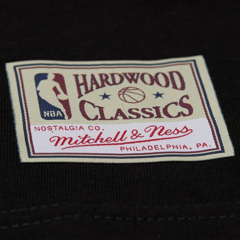 Mitchell & Ness - Chicago Bulls Hardwood Classics Overlap T-Shirt - Black