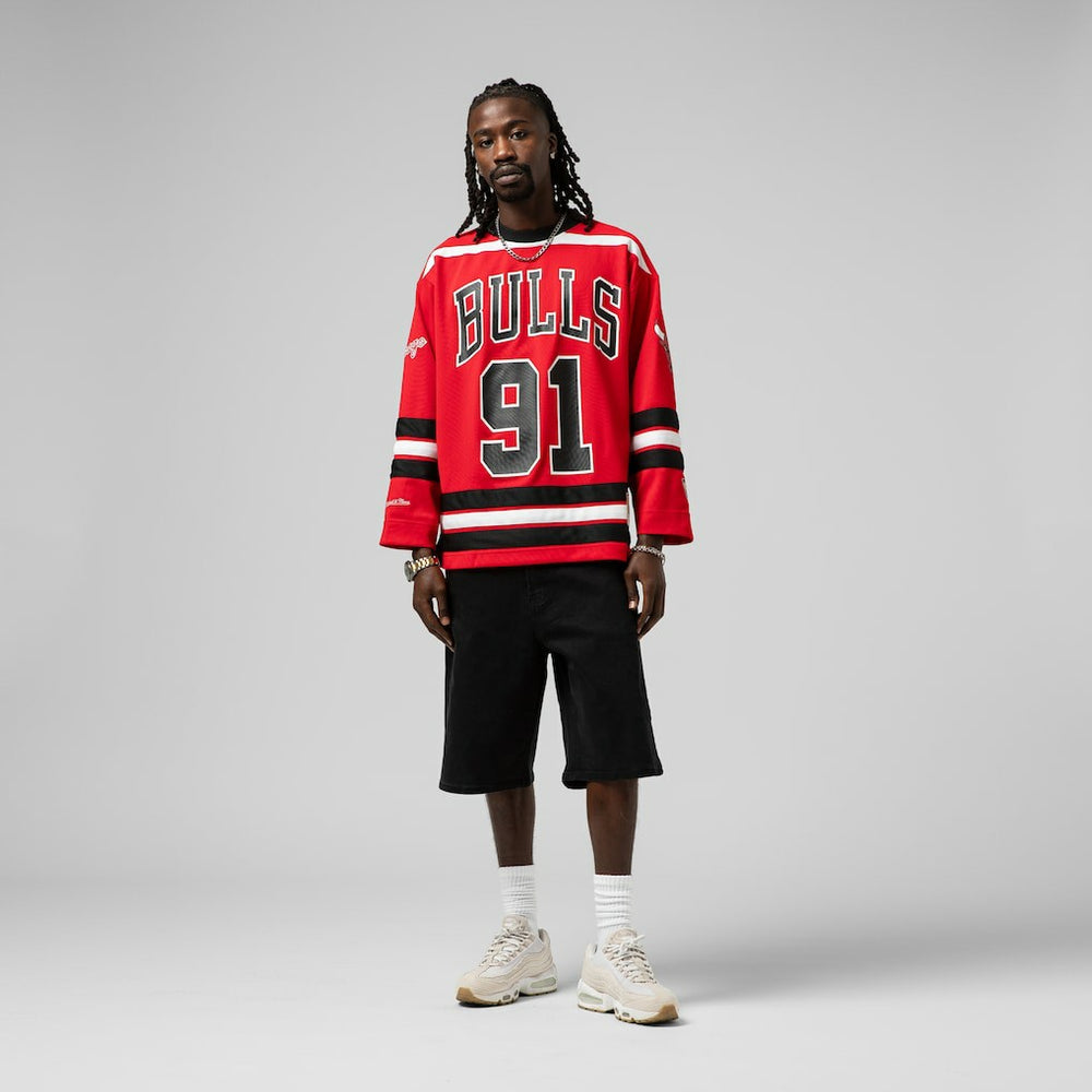 Mitchell & Ness - Dennis Rodman Chicago Bulls Unisex Maxxed Out Fashion Hockey Jersey - Red