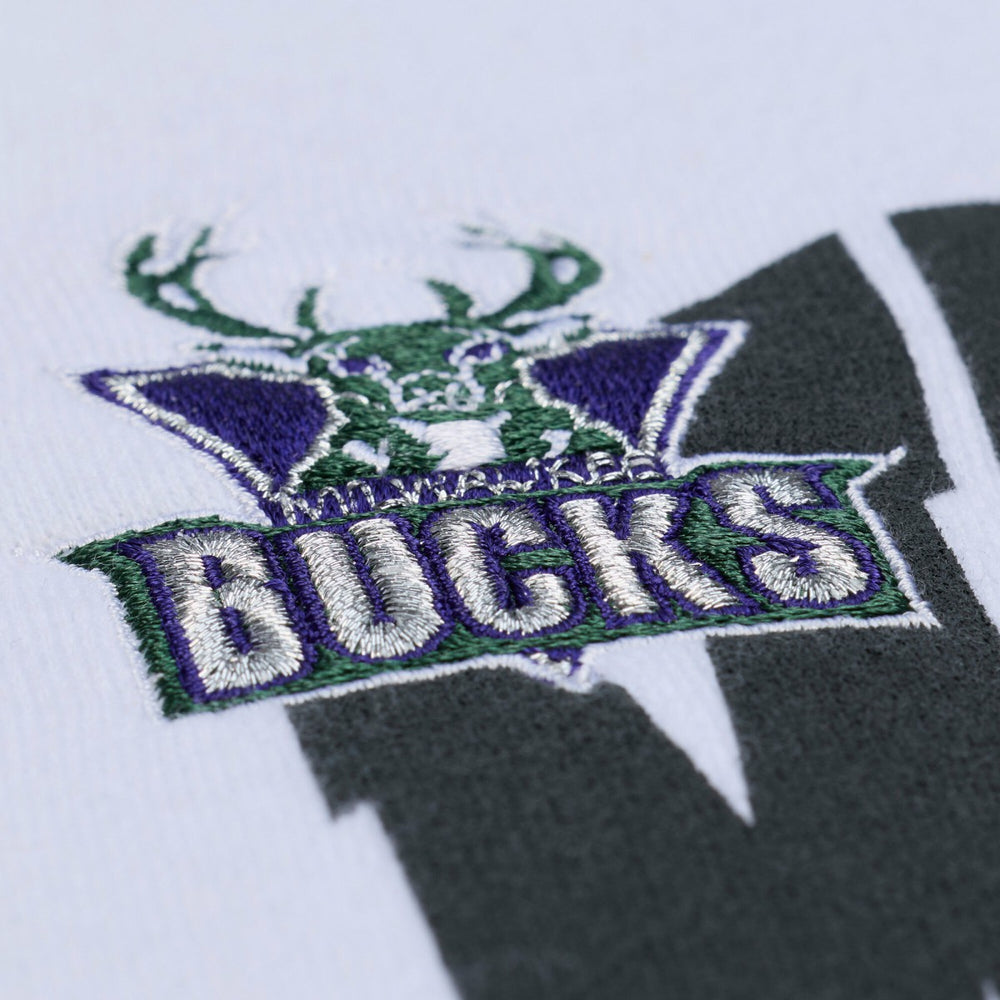 Mitchell & Ness - Milwaukee Bucks Women's Lightweight Block Letter Sweatshirt - White
