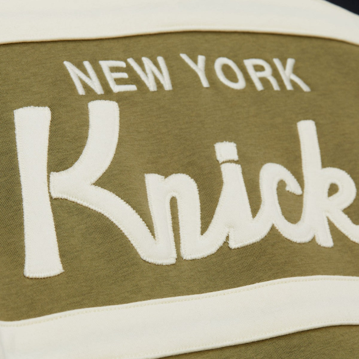 Mitchell & Ness - New York Knicks Double Clutch Head Coach Hoodie - Olive/Black