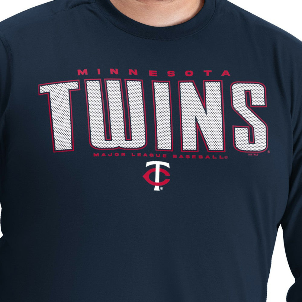 Minnesota Twins G-III Sports by Carl Banks Adaptive Long Sleeve T-Shirt Lifestyle