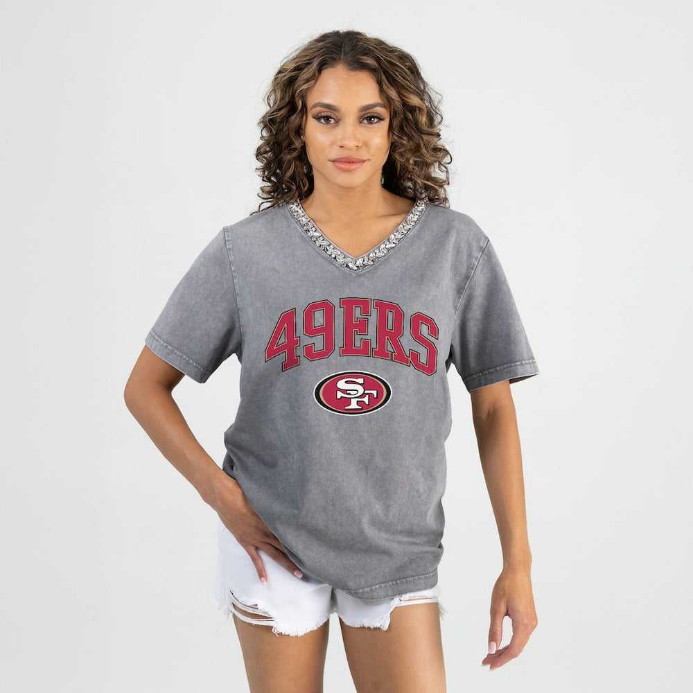 San Francisco 49ers Gameday Couture Women's Relaxed Iconic Edge Rhinestone V-Neck T-Shirt Gray - NFL