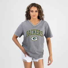 Green Bay Packers Gameday Couture Women's Relaxed Iconic Edge Rhinestone V-Neck T-Shirt Gray - NFL