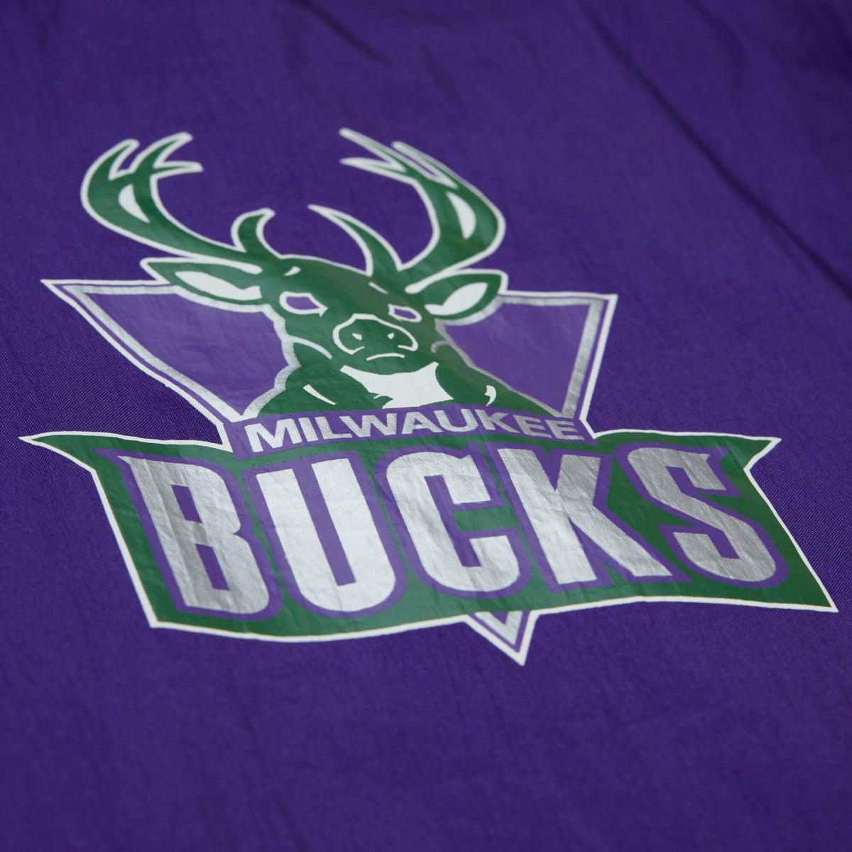 Mitchell & Ness - Milwaukee Bucks Playmaker Full-Zip Hooded Windbreaker Jacket - Purple