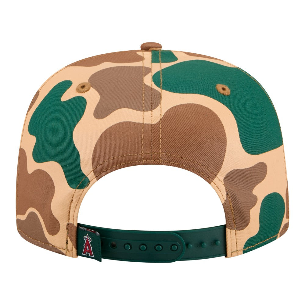 Los Angeles Angels New Era Duck 19TWENTY Adjustable Hat Lifestyle
