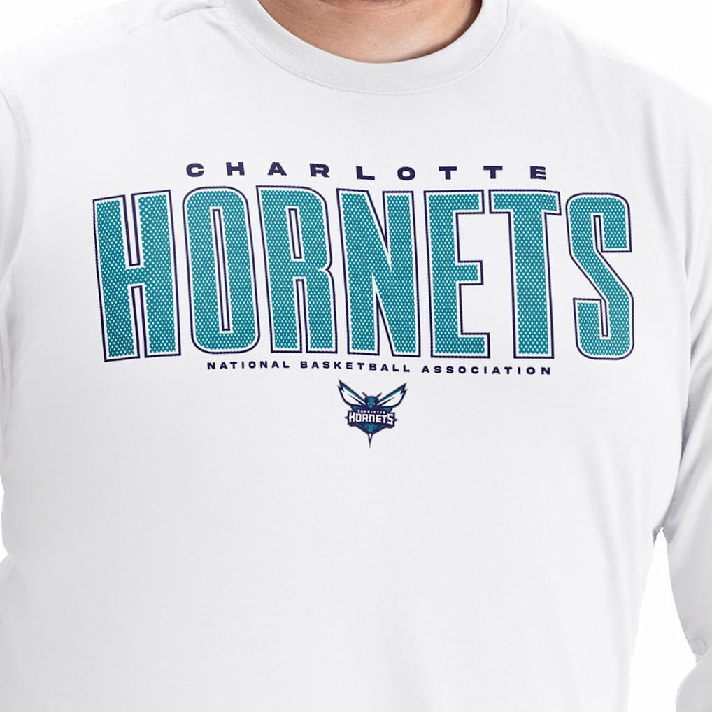 NBA - Charlotte Hornets G-III Sports by Carl Banks Adaptive Printed Mesh Effect Long Sleeve T-Shirt - White