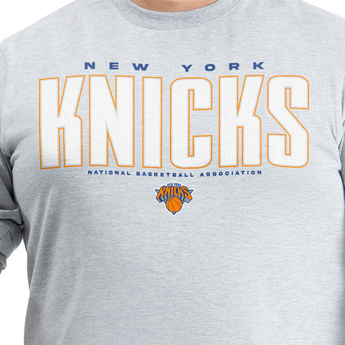 NBA - New York Knicks G-III Sports by Carl Banks Adaptive Printed Mesh Effect Long Sleeve T-Shirt - Gray