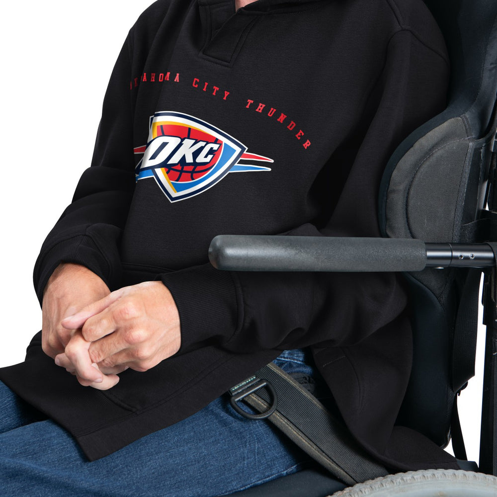NBA - Oklahoma City Thunder G-III Sports by Carl Banks Adaptive Team Arc Fleece Hoodie - Black