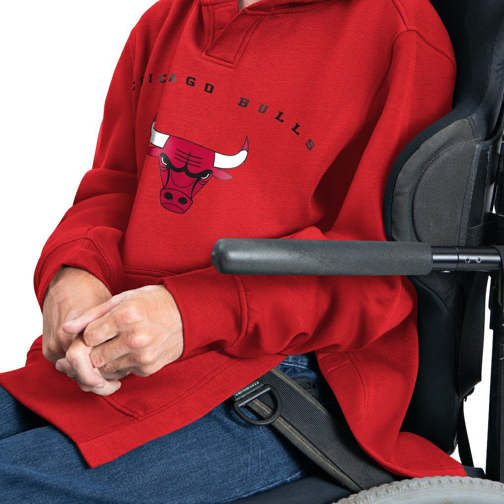 NBA - Chicago Bulls G-III Sports by Carl Banks Adaptive Team Arc Fleece Hoodie - Red