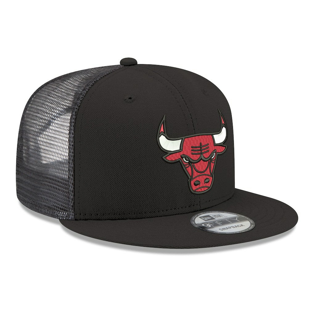 New Era - Chicago Bulls Core Logo Meshback 9FIFTY Snapback Hat - Black