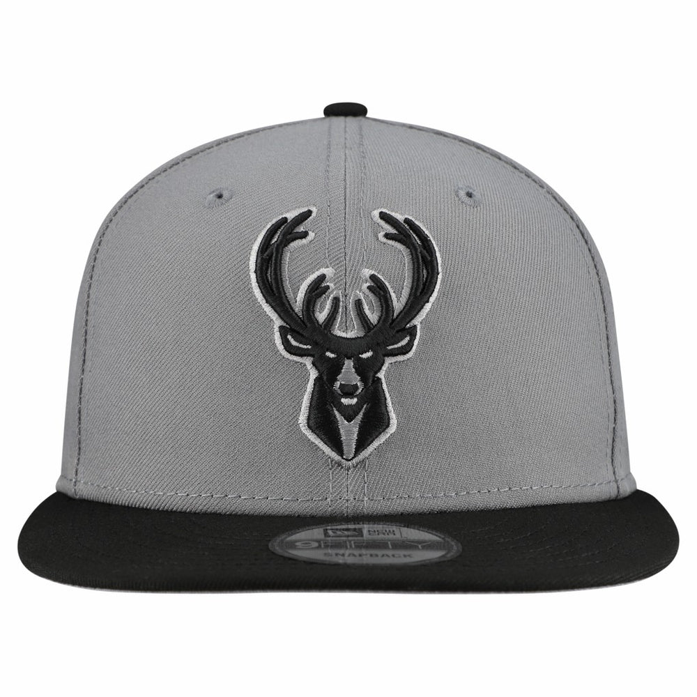 New Era - Milwaukee Bucks Core Logo Storm Gray Two-Tone 9FIFTY Snapback Hat - Gray