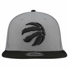 New Era - Toronto Raptors Core Logo Storm Gray Two-Tone 9FIFTY Snapback Hat - Gray