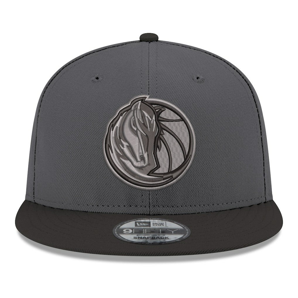 New Era - Dallas Mavericks Logo 2-Tone 9FIFTY Snapback Hat - Gray/Black