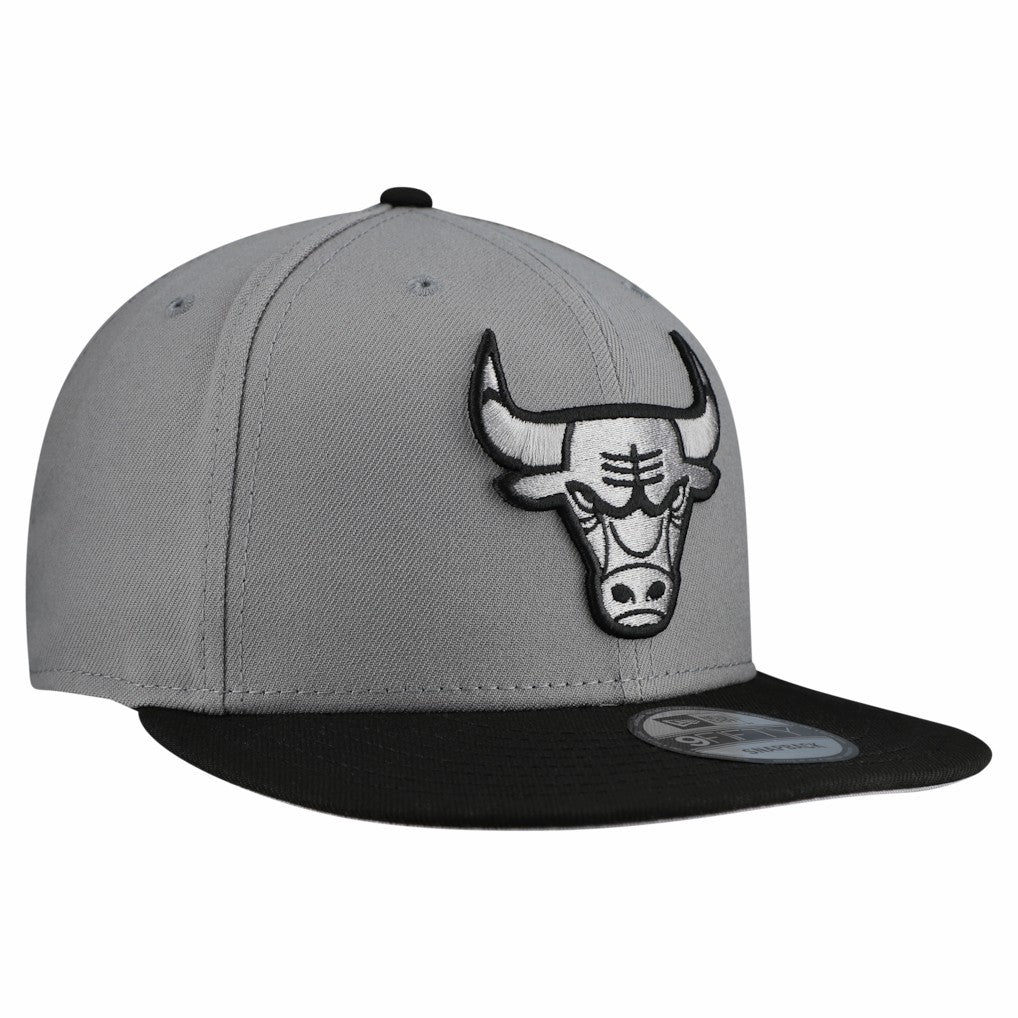 New Era - Chicago Bulls Core Logo Storm Gray Two-Tone 9FIFTY Snapback Hat - Gray