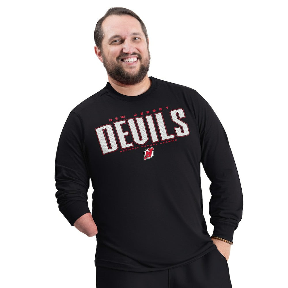 New Jersey Devils - G-III Sports by Carl Banks Adaptive Mesh Effect Long Sleeve T-Shirt Black