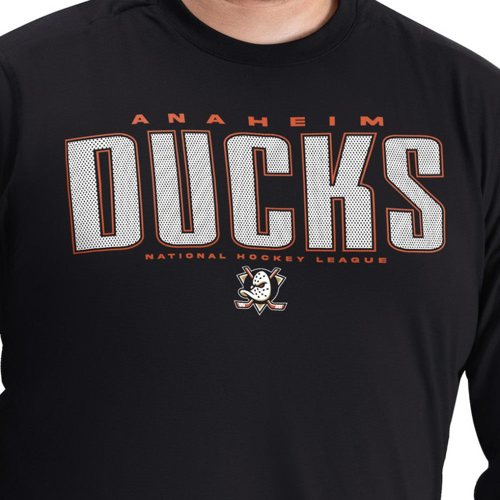 Anaheim Ducks - G-III Sports by Carl Banks Adaptive Mesh Effect Long Sleeve T-Shirt Black