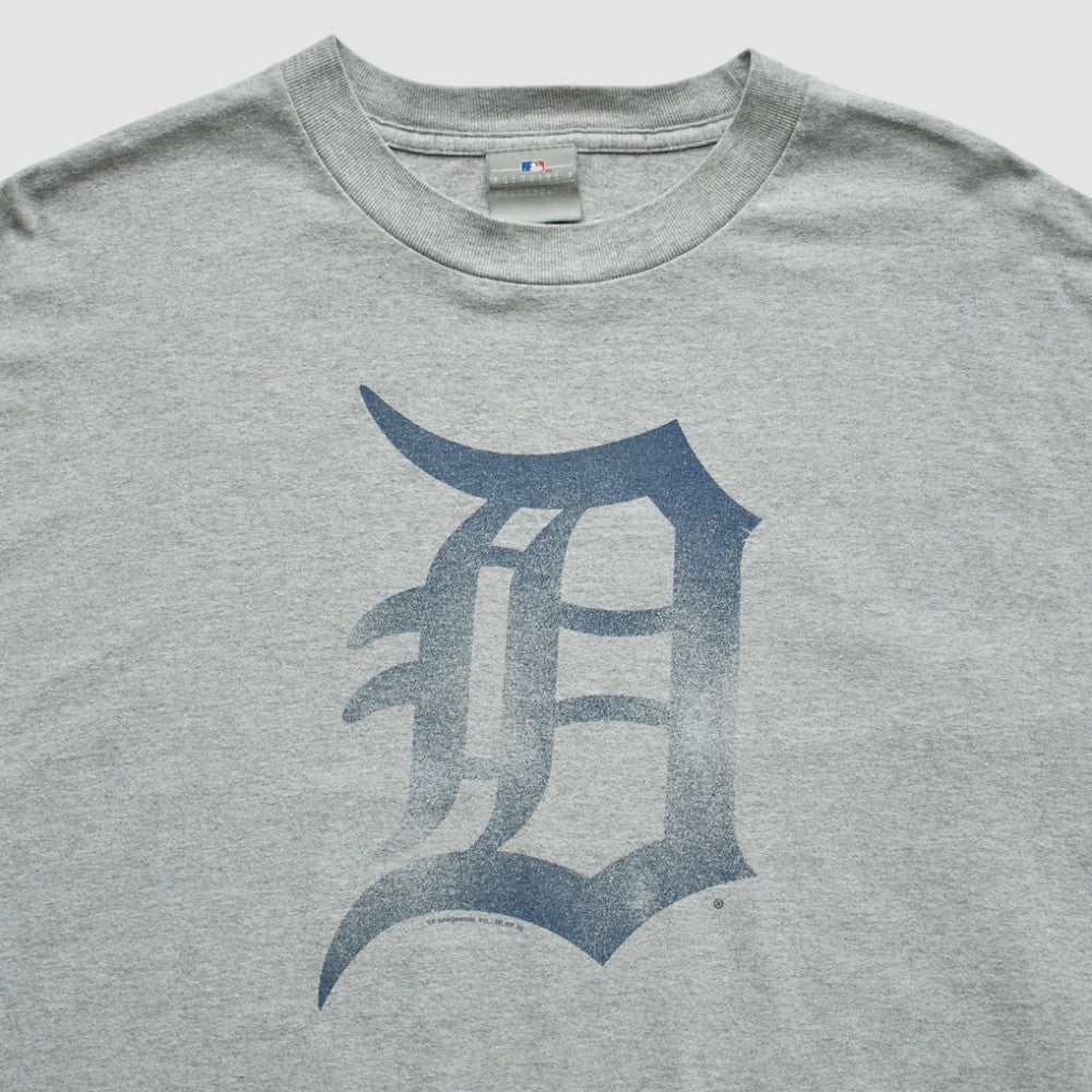Detroit Tigers Genuine Merchandise 2000s T-Shirt Lifestyle