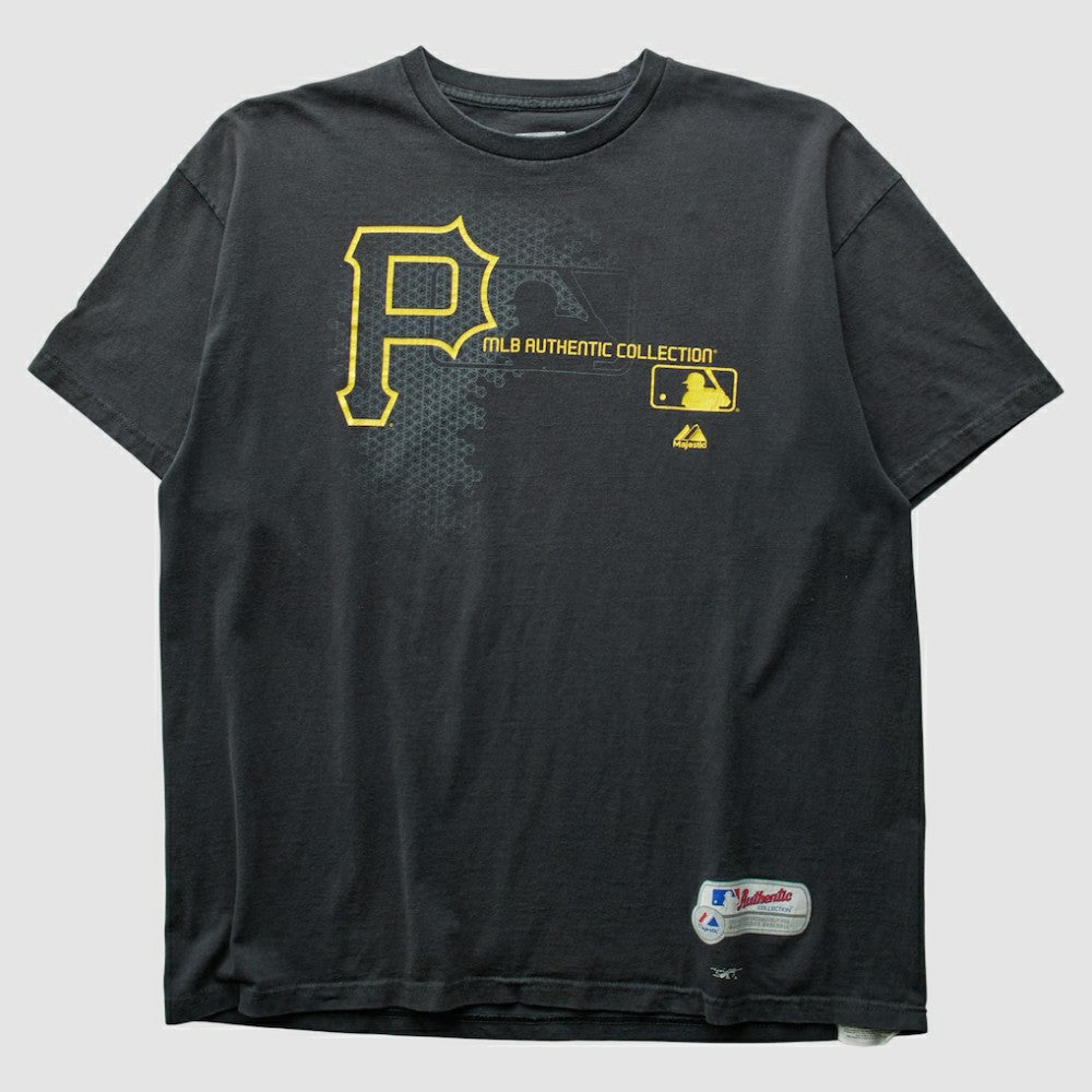 Pittsburgh Pirates Majestic 2000s T-Shirt On Sale