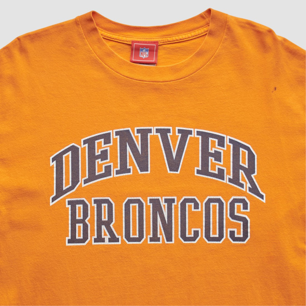Denver Broncos NFL 2000s T-Shirt Orange Vintage - Fanatics