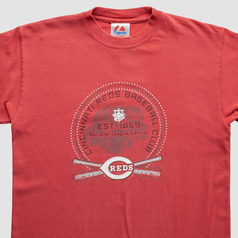 Cincinnati Reds Majestic 2000s T-Shirt Clearance