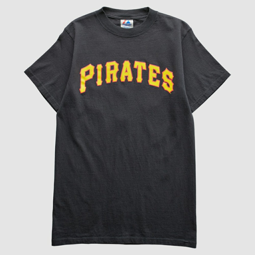 Pittsburgh Pirates Majestic 2000s T-Shirt Lifestyle
