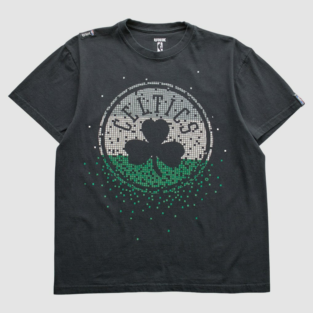 Vintage - Boston Celtics UNK 2010s T-Shirt - Black Vintage