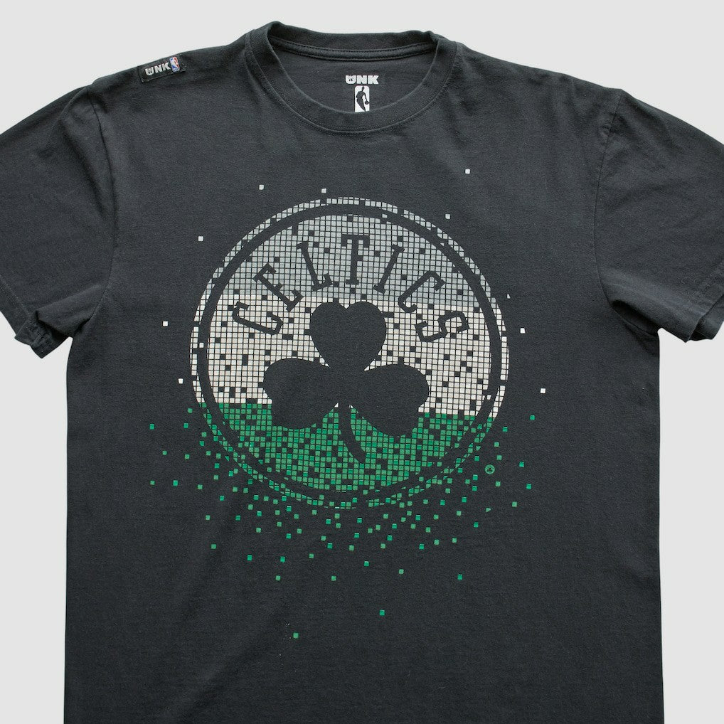 Vintage - Boston Celtics UNK 2010s T-Shirt - Black Vintage