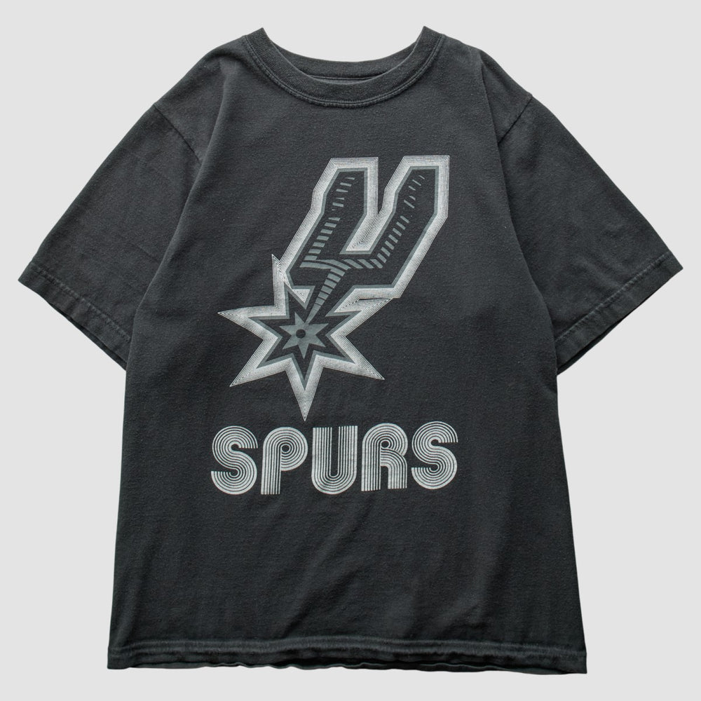 Adidas - San Antonio Spurs 2000s T-Shirt - Black Vintage