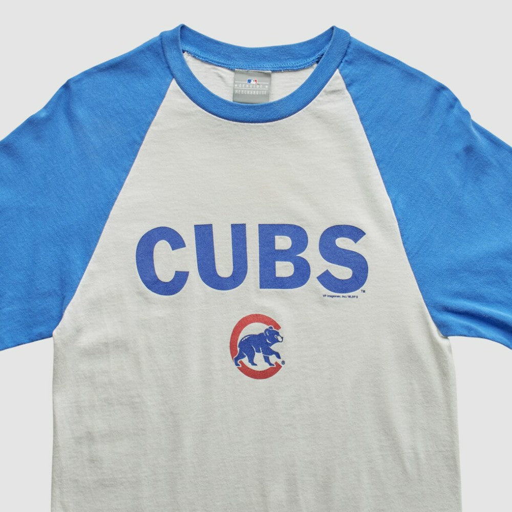 Chicago Cubs Genuine Merchandise 2009 T-Shirt Clearance