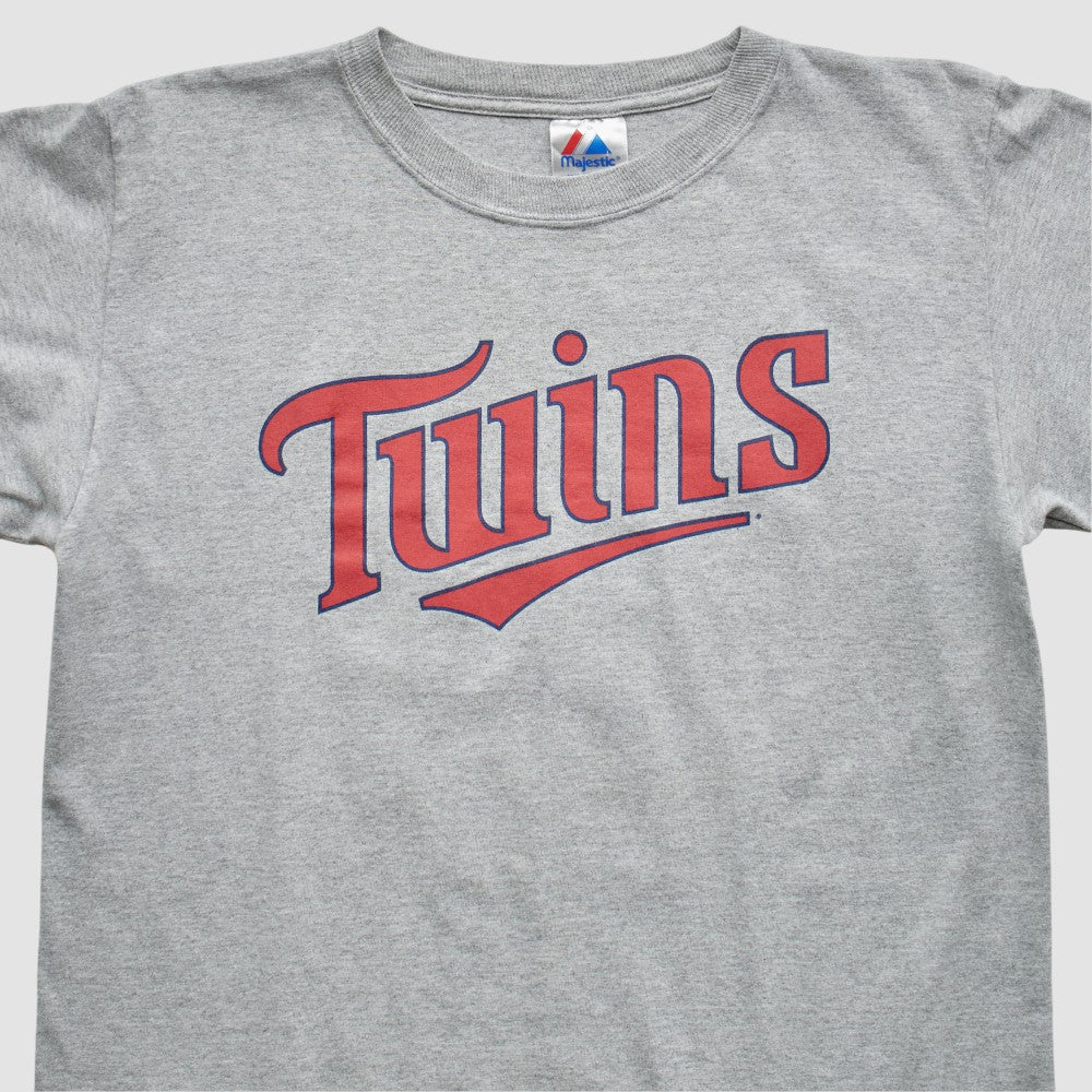 Minnesota Twins Majestic 2000s T-Shirt On Sale
