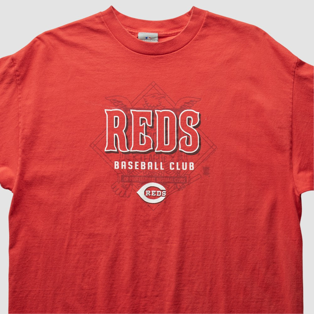 Cincinnati Reds Genuine Merchandise 2000s T-Shirt for sale