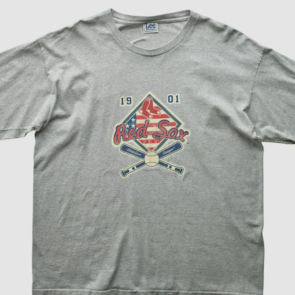 Boston Red Sox Lee Apparel 2004 Long Sleeve T-Shirt Lifestyle
