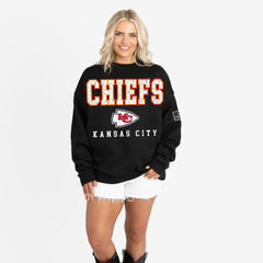 Kansas City Chiefs Gameday Couture Women's Oversized Level Up Black Label Premium Fleece Sweatshirt Black - NFL