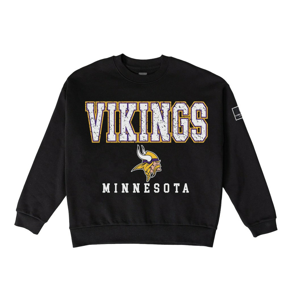 Minnesota Vikings Gameday Couture Women's Oversized Level Up Black Label Premium Fleece Sweatshirt Black - NFL