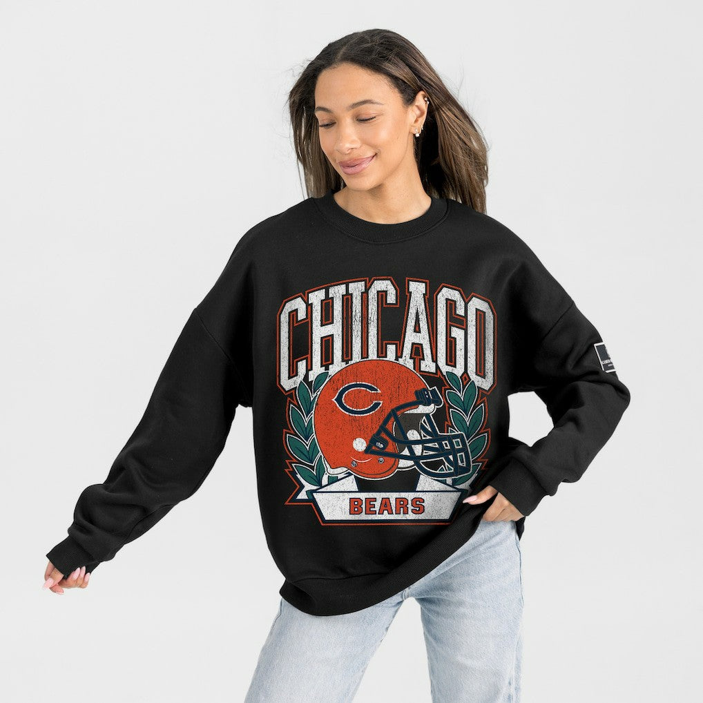 Chicago Bears Gameday Couture Women's Oversized Victory Lane Black Label Premium Fleece Sweatshirt Black - NFL