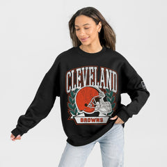 Cleveland Browns Gameday Couture Women's Oversized Victory Lane Black Label Premium Fleece Sweatshirt Black - NFL